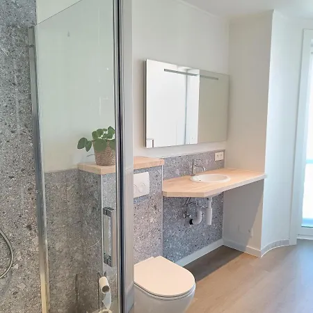 Be Our Guest 2 * Koksijde