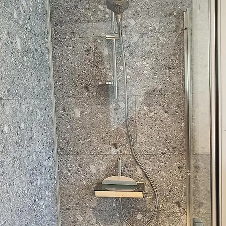 Be Our Guest 2 شقة