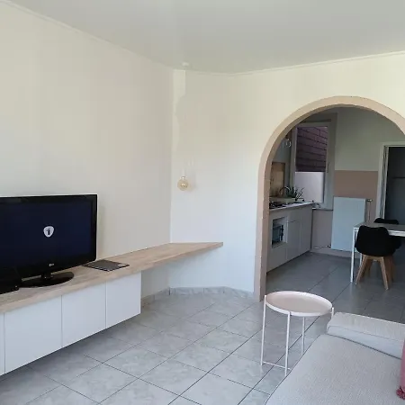 Be Our Guest 2 * كوكسيجدي